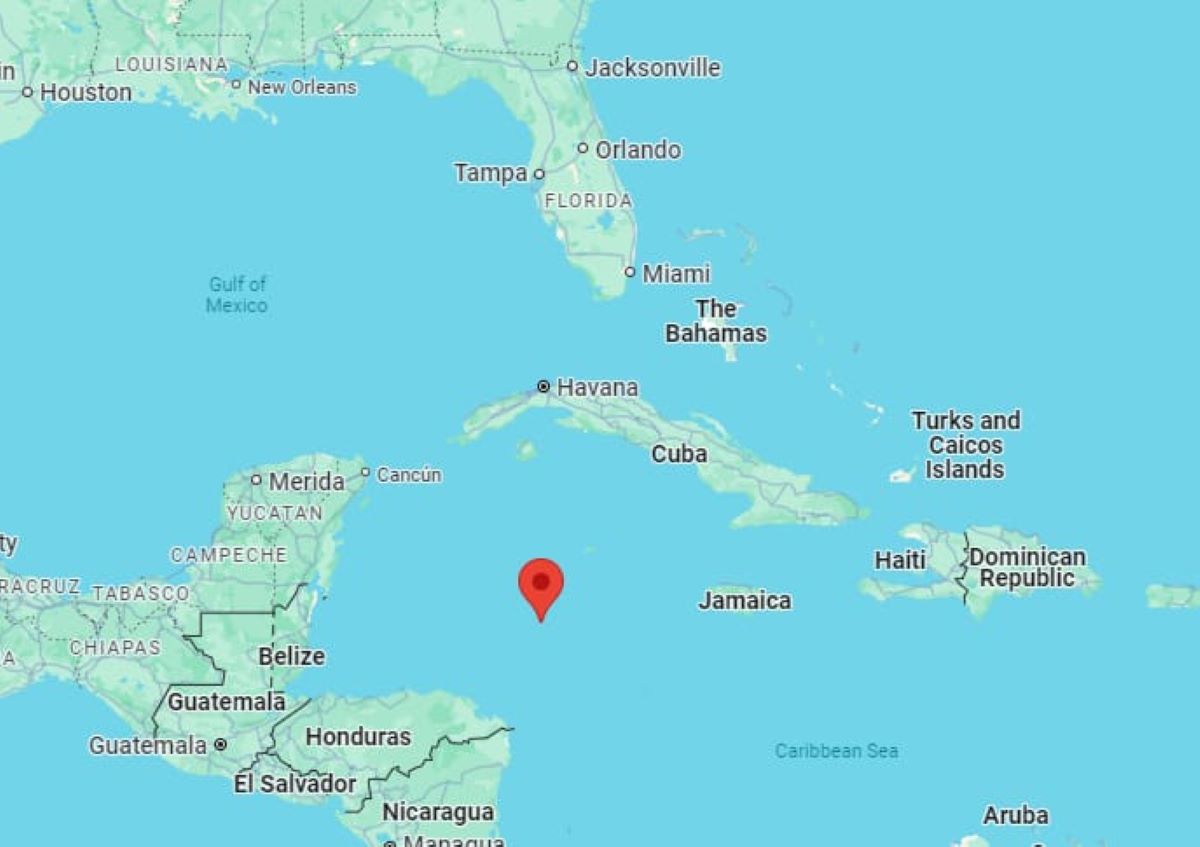 Magnitude 7.6 earthquake in the Caribbean triggers a tsunami advisory for Puerto Rico and Virgin Islands