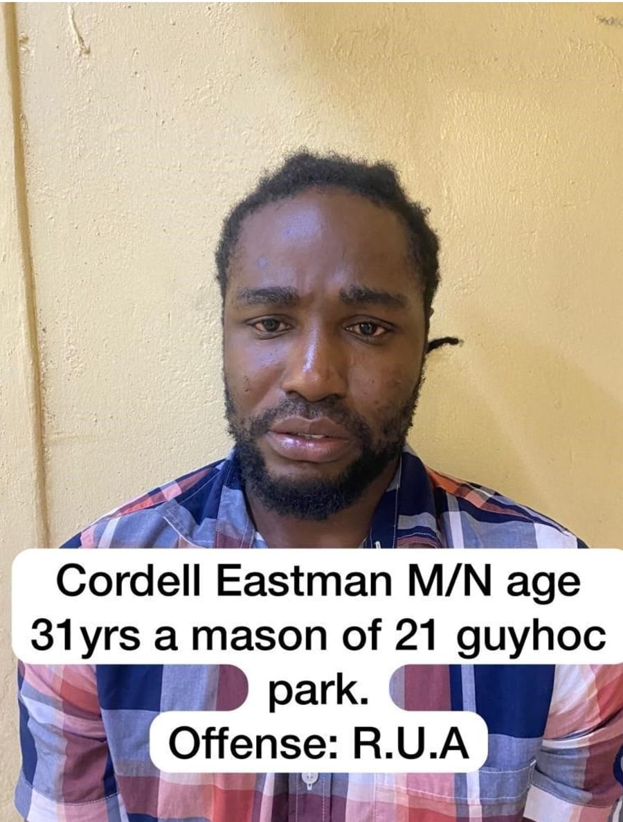 Alleged supermarket robber shot and killed