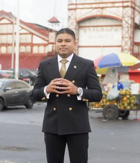 Azzruddin Mohamed granted bail on fraud charges