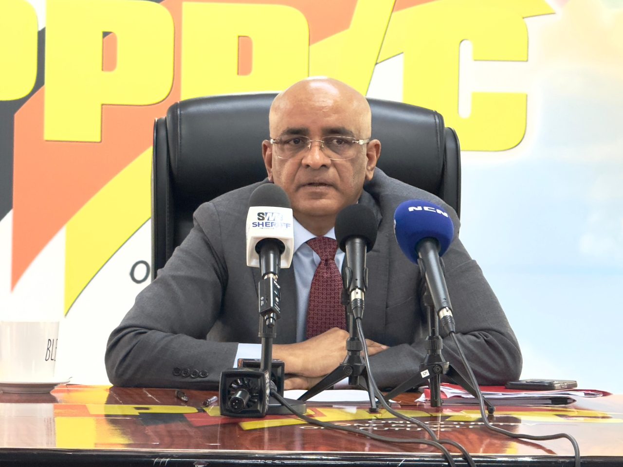Jagdeo poses a few questions to Norton