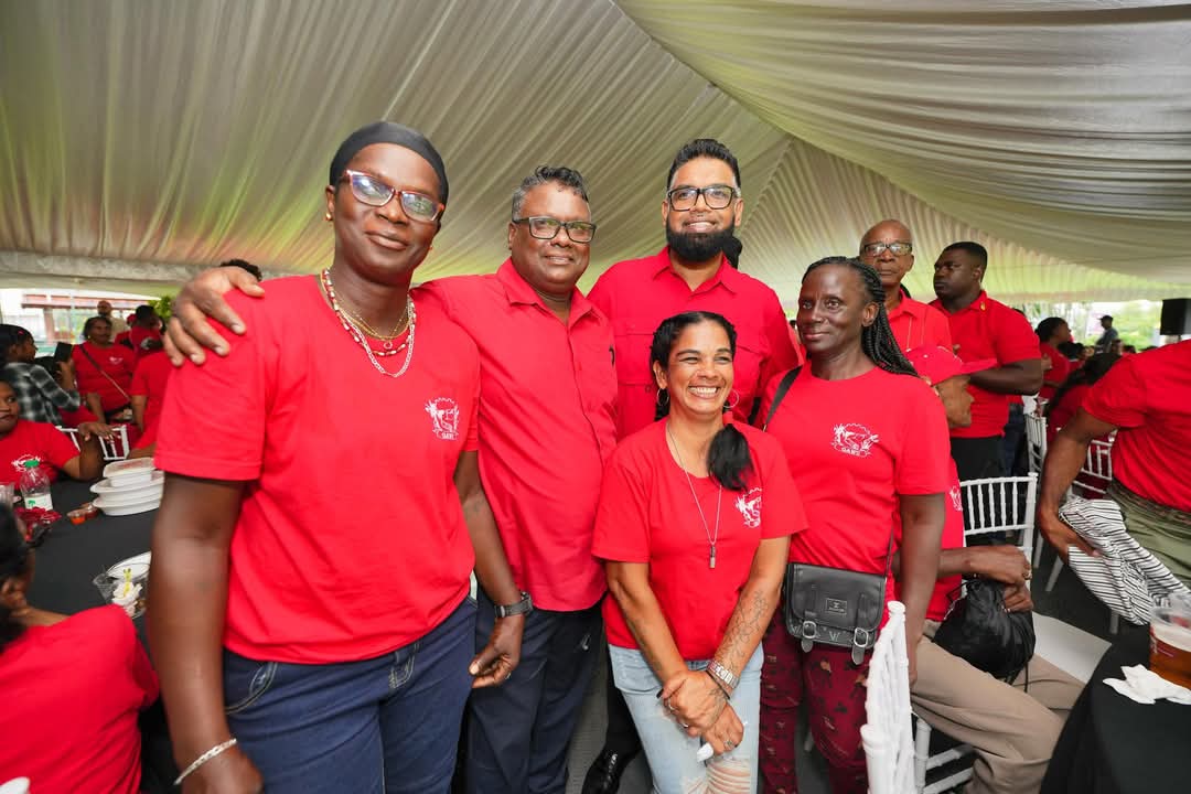 Bright future ahead for workers, says president