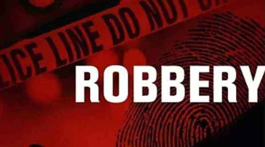 Chinese businessman robbed
