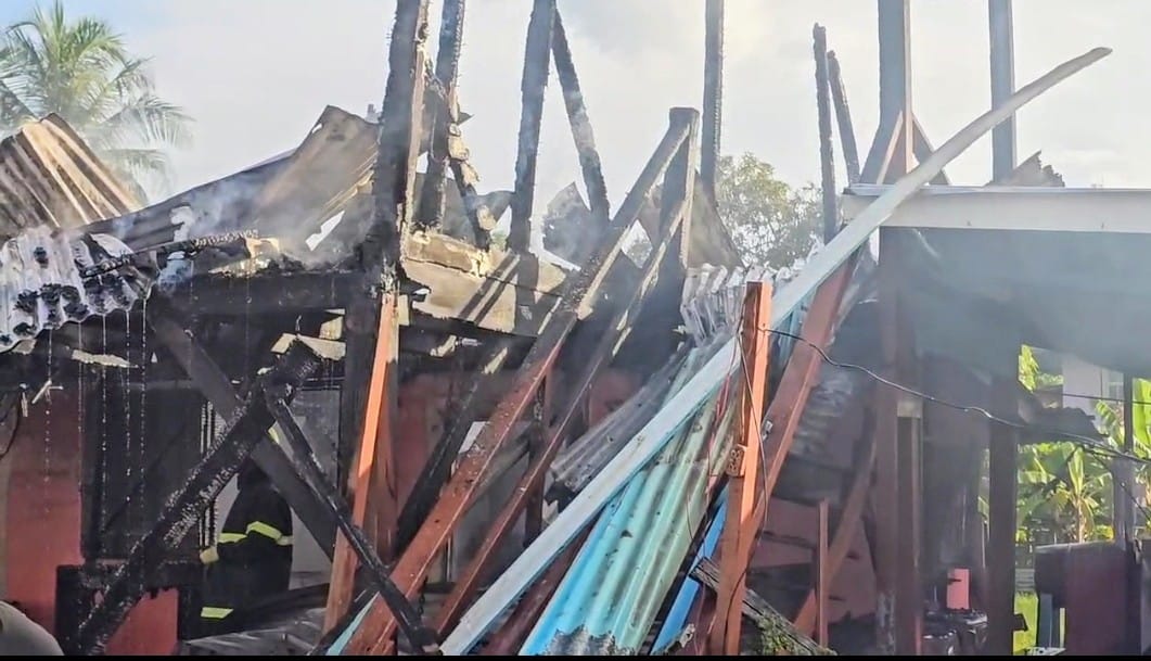 Canje fire leaves six homeless