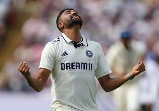 Siraj shines in Bumrah’s absence as India enjoy a 180-run lead