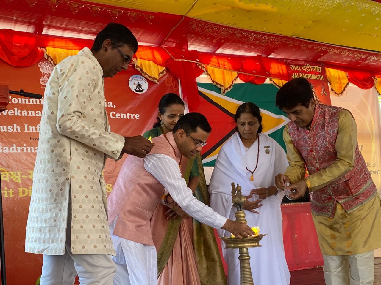  High Commission of India celebrates World Sanskrit Day and Raksha Bandhan 