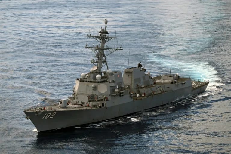 US sends three warships near Venezuela coast