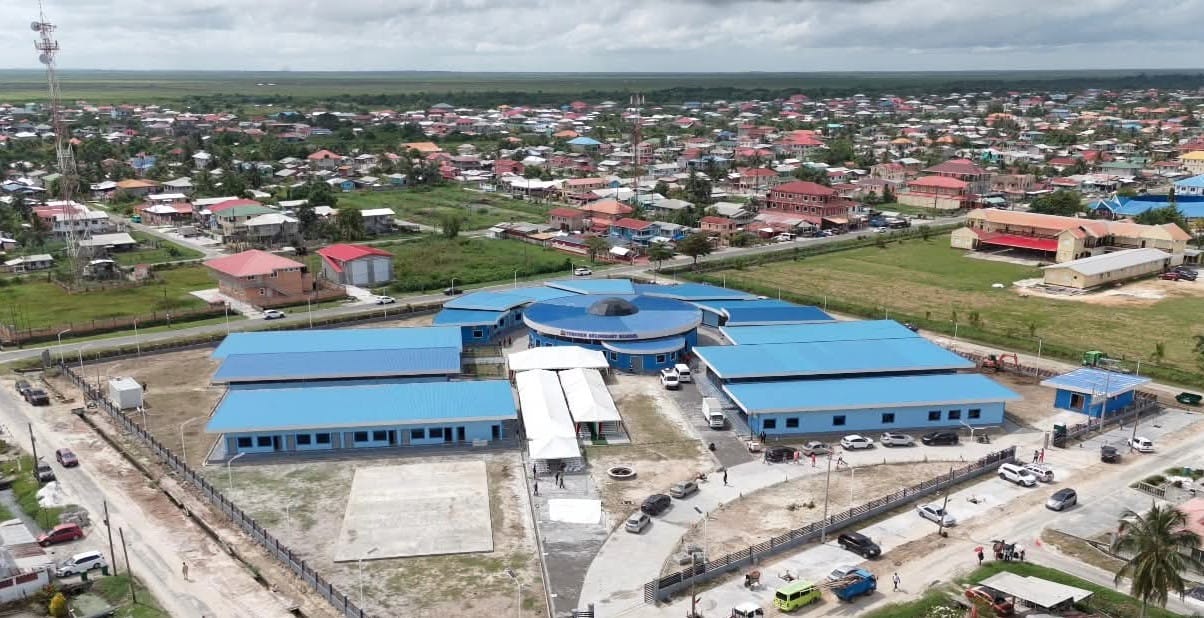 Tuschen Secondary opens, doubles as UG medical branch