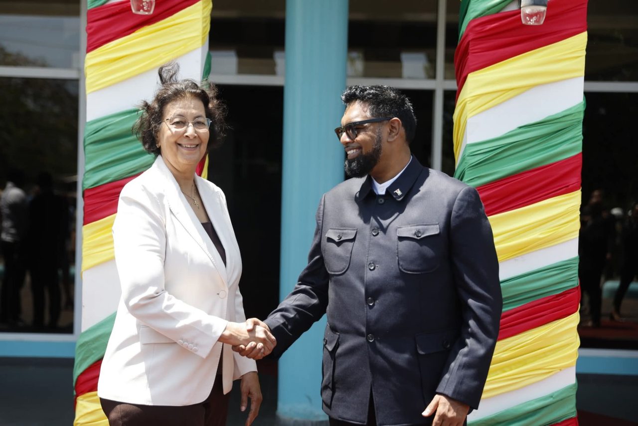 Guyana, Suriname hold talks on key bilateral issues