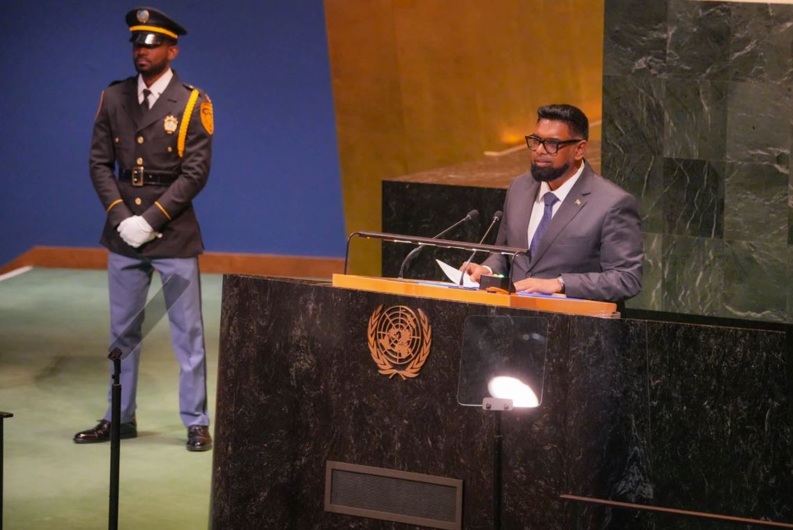 President urges unified global climate action, calls for end to Cuba embargo