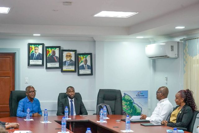 Minister Griffith meets with staff of the Ministry of Labour and Manpower Planning