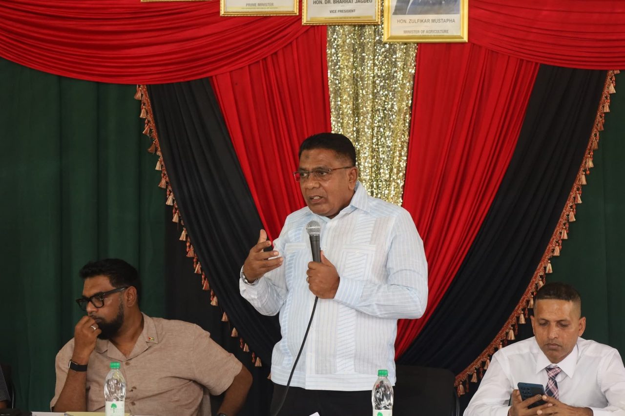 Two millers in Region Six agree to buy paddy at $3,000 per bag