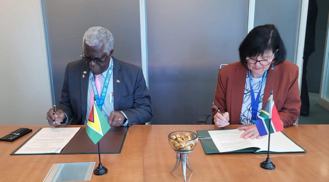 Guyana, South Africa Sign Air Services Agreement
