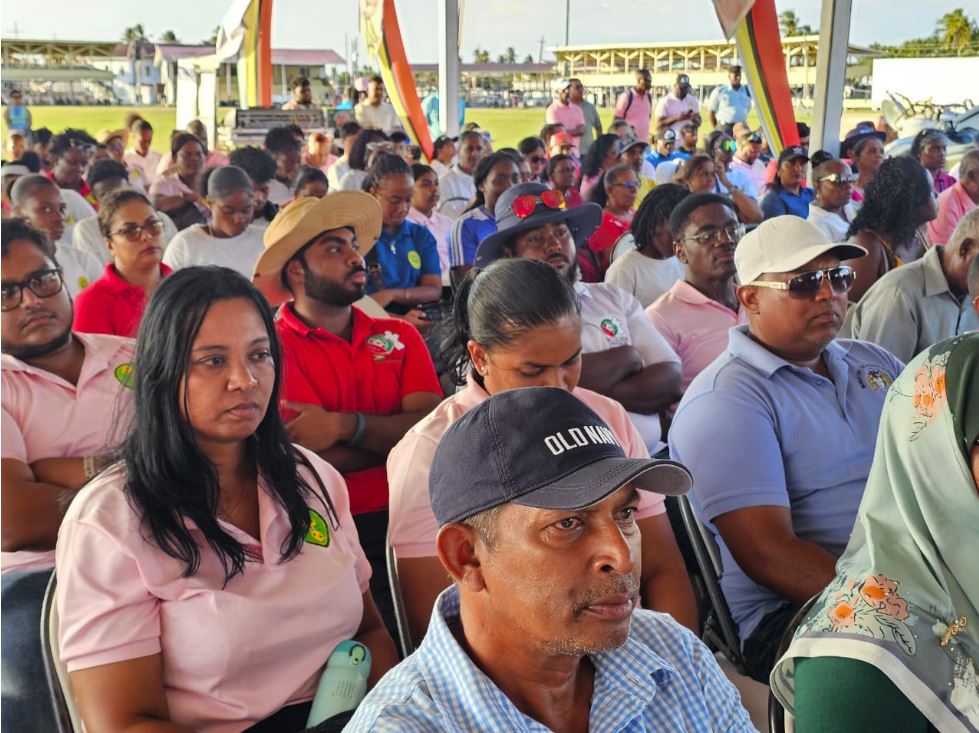 Rice farmers struggle with high private land fees despite government reductions