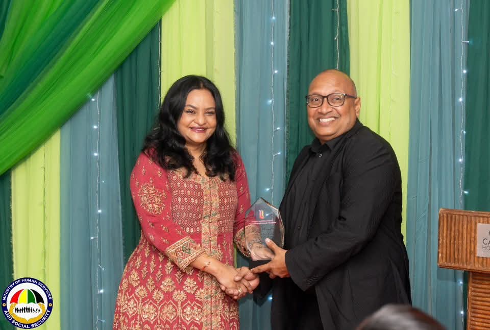 ’Womb to tomb’ service highlighted as social workers honoured