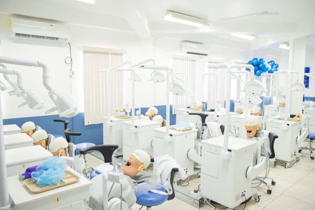 High-tech dental labs slash wait times, deliver free services