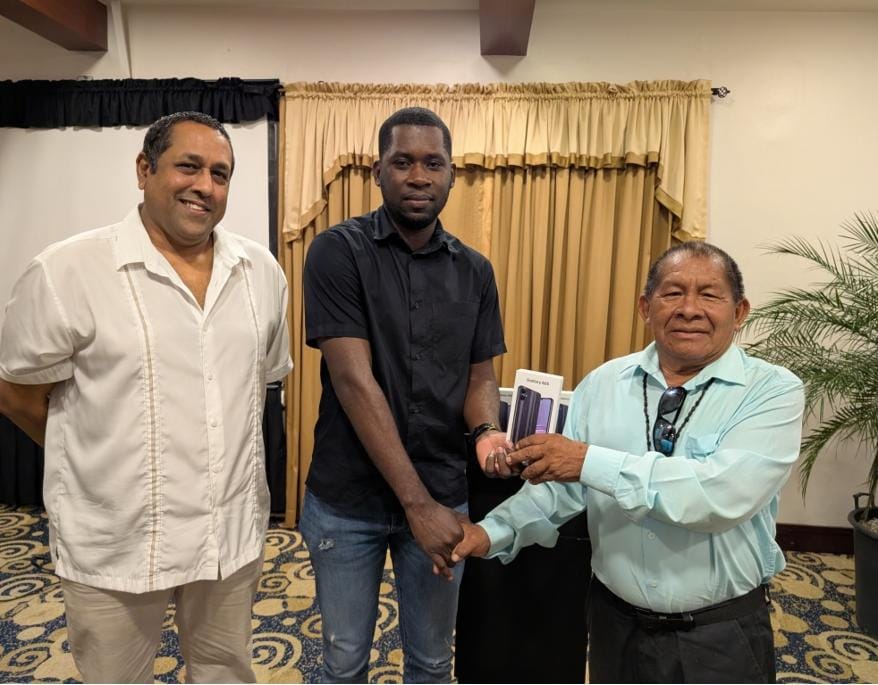 Iwokrama Centre receives smartphones to boost STEM wildlife programme