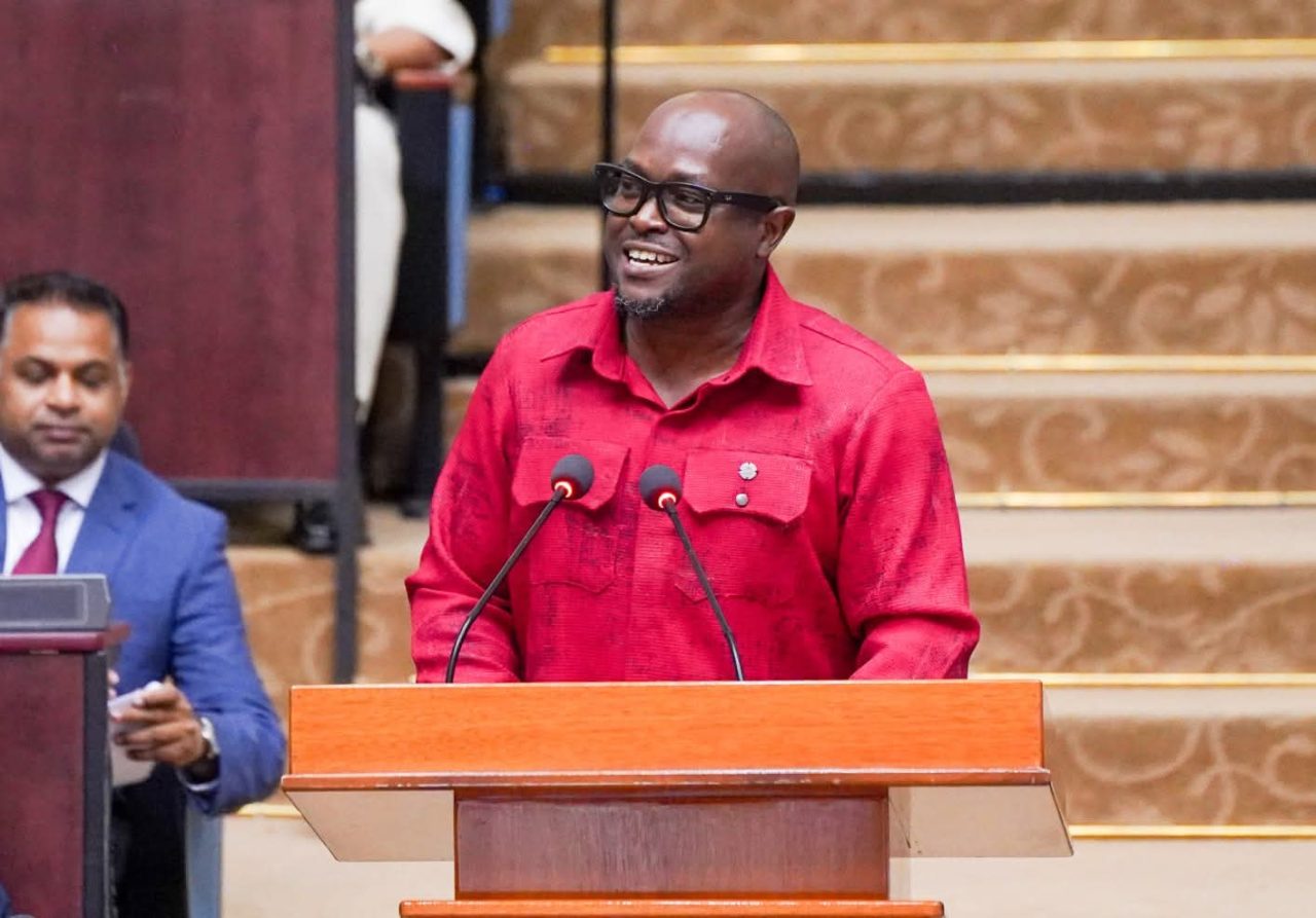 Bond to young people: ’Run’ to PPP, not ’run away’ from it
