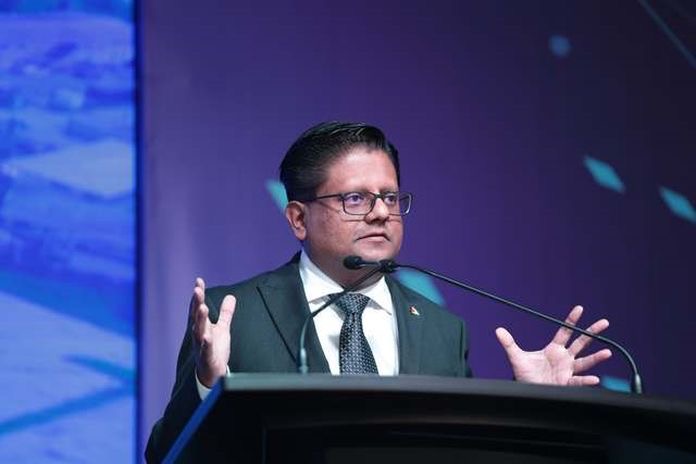 48,858 government employees to receive $100,000 cash grant in next 24 hours