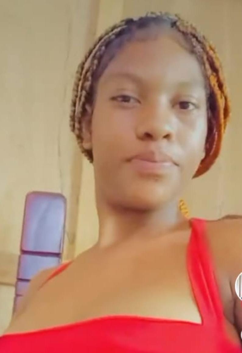 Stabbed teen mom in ICU stable; suspect still at large